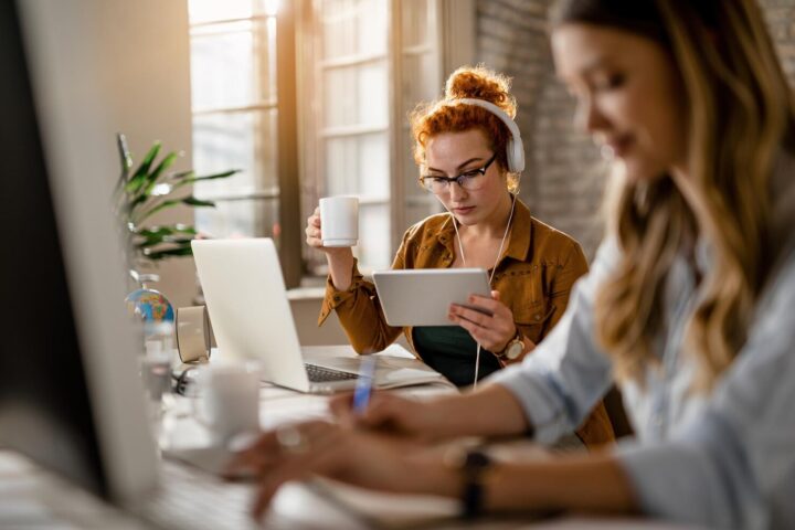 The ROI of a professional website redesign. Is it worth the investment? 3 The ROI of a professional website redesign. Is it worth the investment?