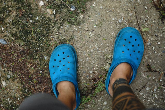 Lude biznis ideje koje su postale milionski poslovi - Crocs papuče